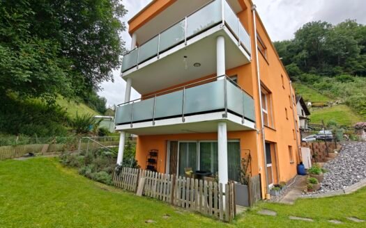 Moderne Gartenwohnung – Ruhiges und naturnahes Leben